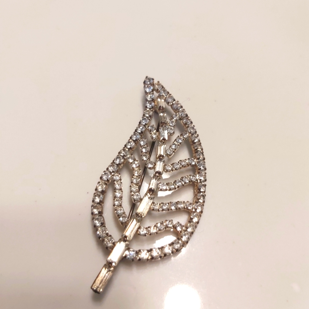 Brooch